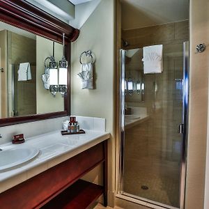 Executive King Suite
